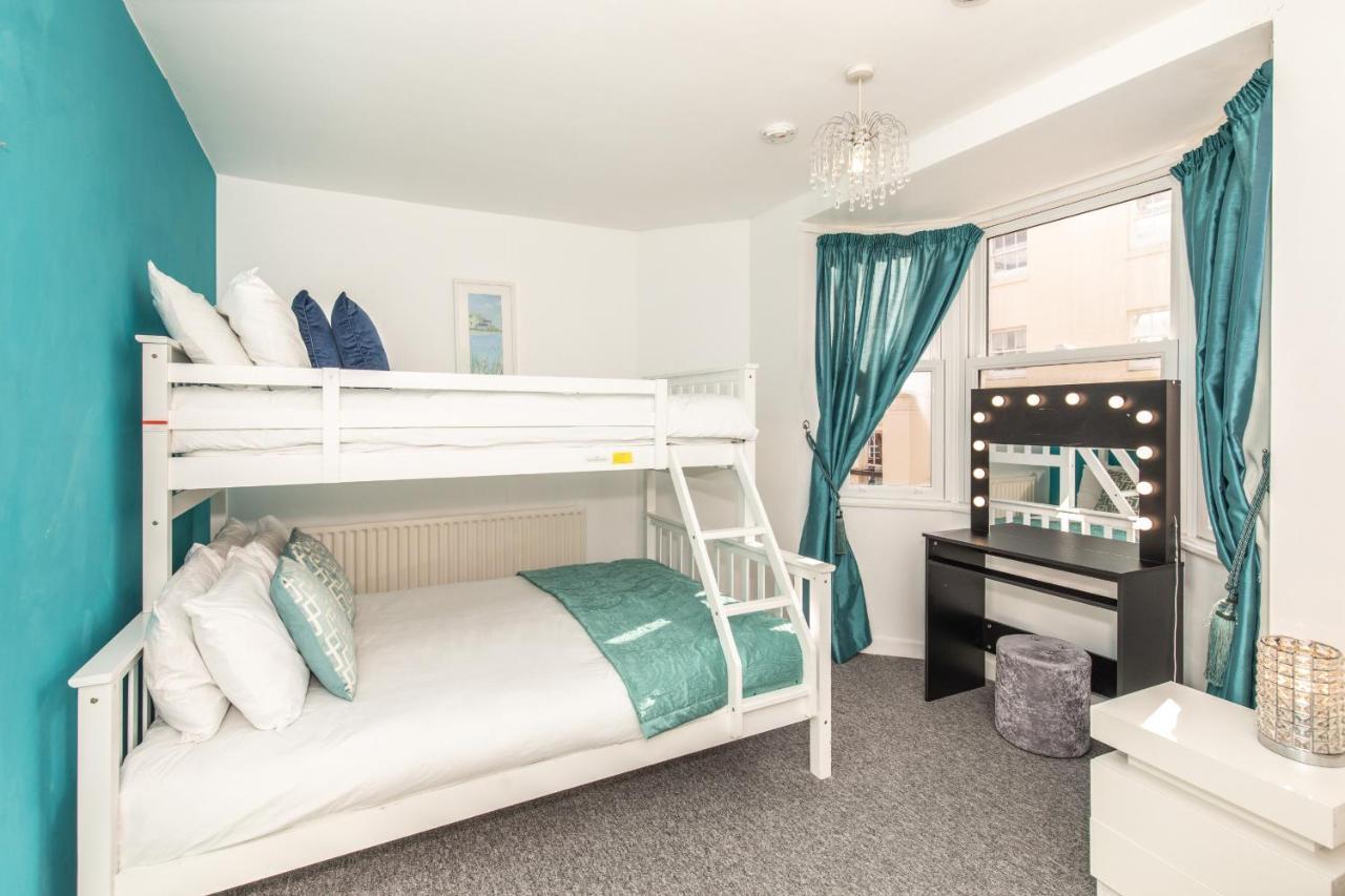 Appartement Location,4-br House,churchill Square Car Park & Sea-2 Min, Conference Centre 3 Min, Shops, Restaurants, I-360, Pier - Walking Distance Hove