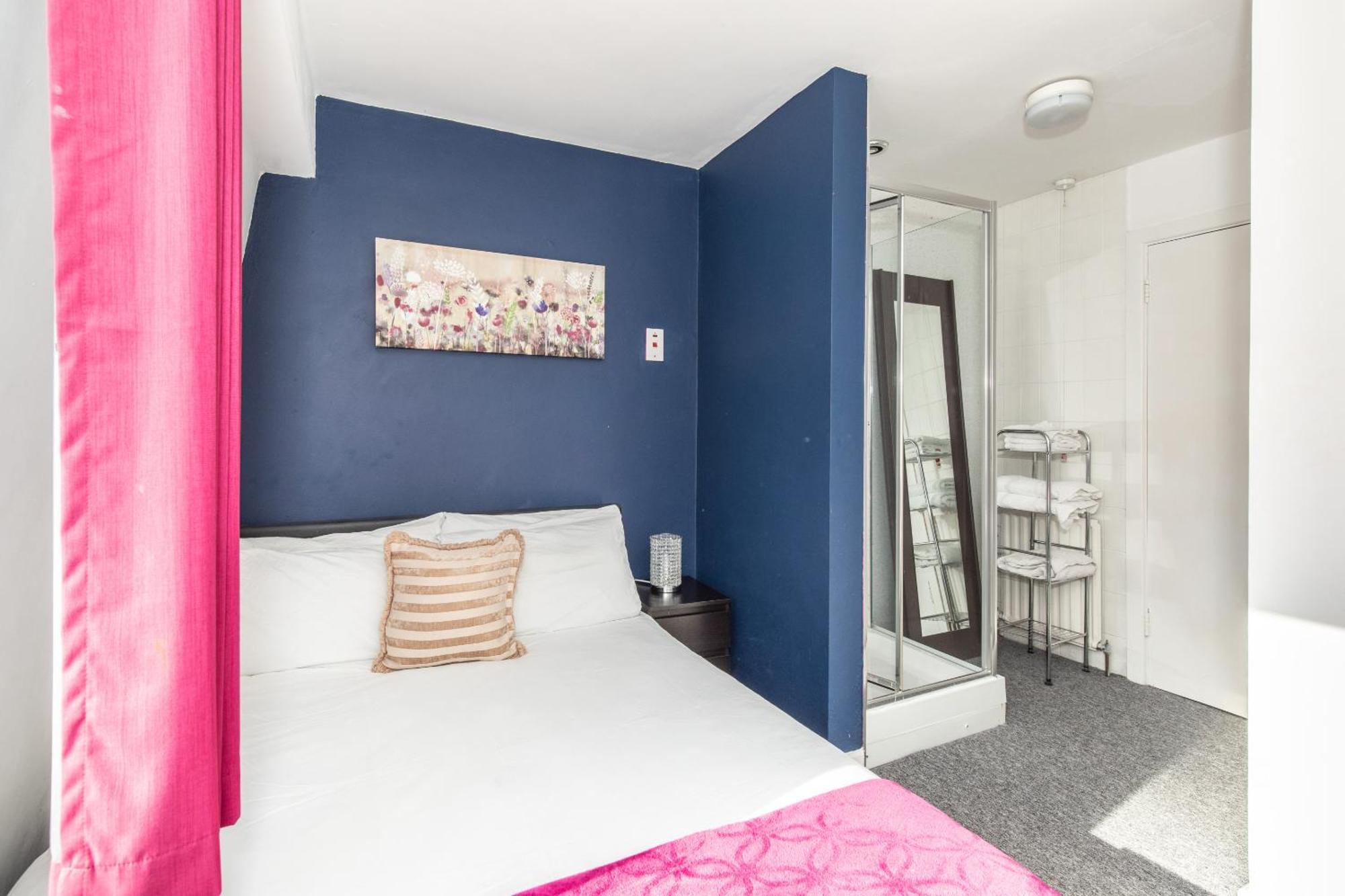 Location,4-br House,churchill Square Car Park & Sea-2 Min, Conference Centre 3 Min, Shops, Restaurants, I-360, Pier - Walking Distance Appartement *