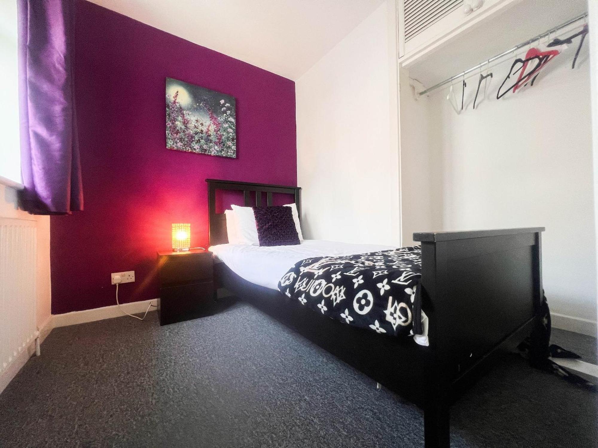 Appartement Location,4-br House,churchill Square Car Park & Sea-2 Min, Conference Centre 3 Min, Shops, Restaurants, I-360, Pier - Walking Distance Hove