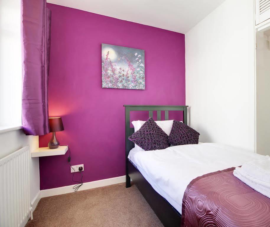 Appartement Location,4-br House,churchill Square Car Park & Sea-2 Min, Conference Centre 3 Min, Shops, Restaurants, I-360, Pier - Walking Distance